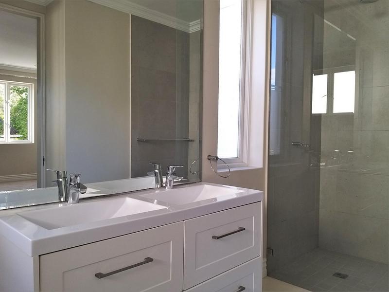 To Let 3 Bedroom Property for Rent in Claremont Western Cape